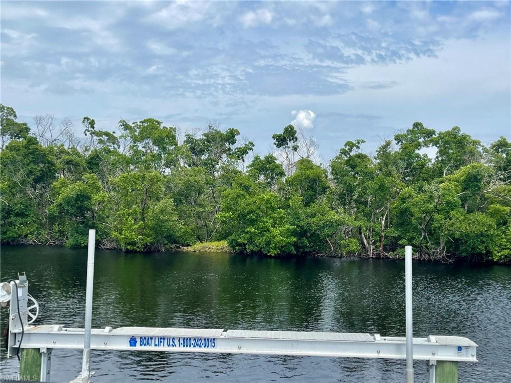 103 Blackbeard Way, Fort Myers Beach, FL 33931-3423-4