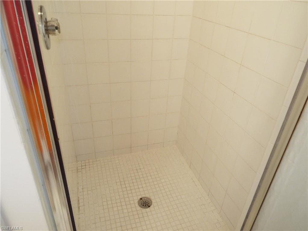 157 Wading Bird Cir K201, Naples, FL 34110-17
