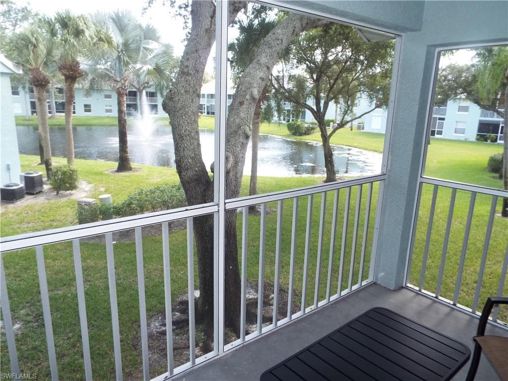 157 Wading Bird Cir K201, Naples, FL 34110-24