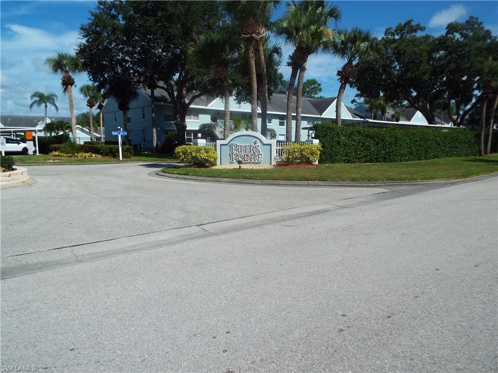 157 Wading Bird Cir K201, Naples, FL 34110-41