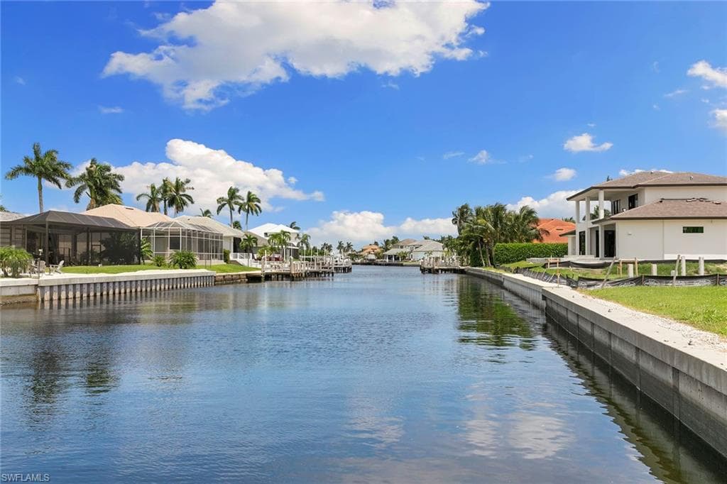 206 Dan River Ct, Marco Island, FL 34145-1