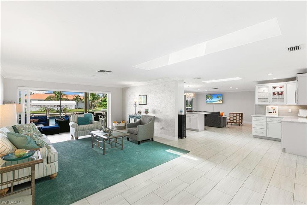 206 Dan River Ct, Marco Island, FL 34145-7
