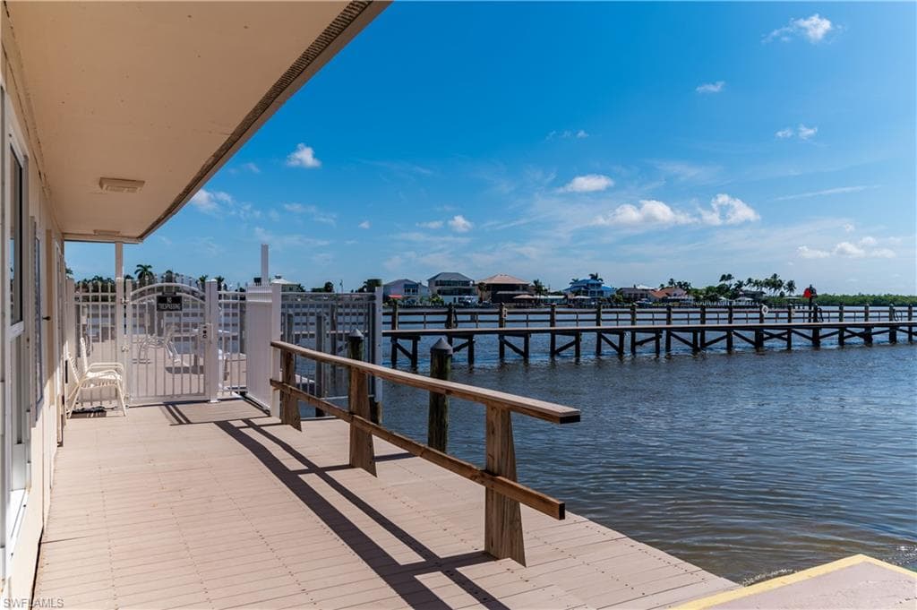 1215 Edington Pl J5, Marco Island, FL 34145-31