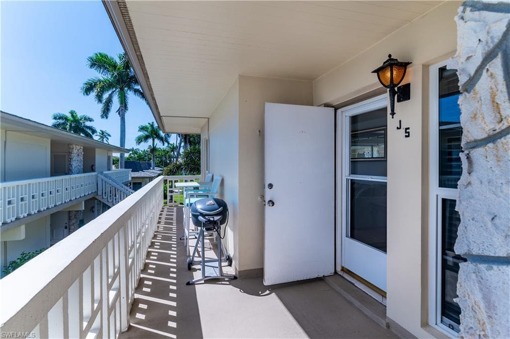 1215 Edington Pl J5, Marco Island, FL 34145-4