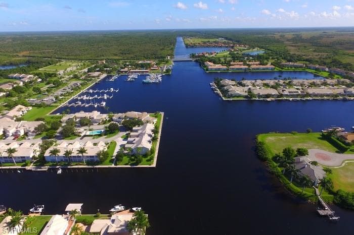 25068 Peacock Ln 102, Naples, FL 34114-22