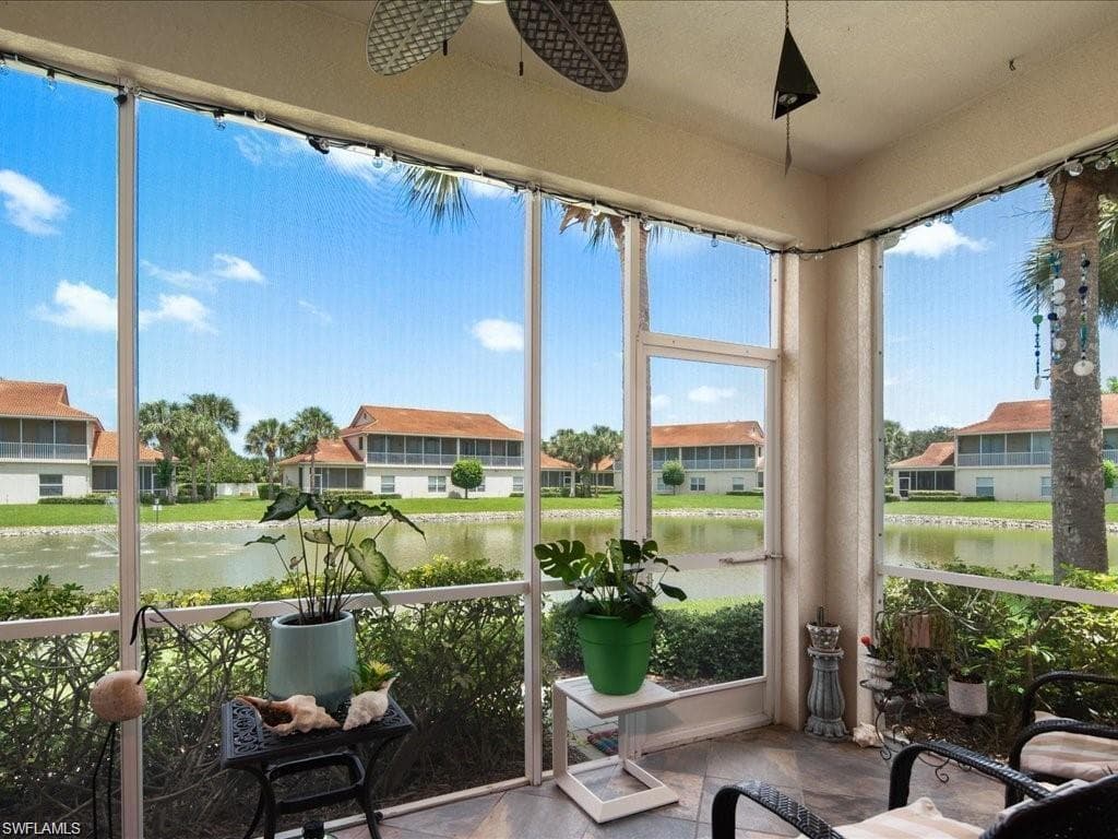 25068 Peacock Ln 102, Naples, FL 34114-6