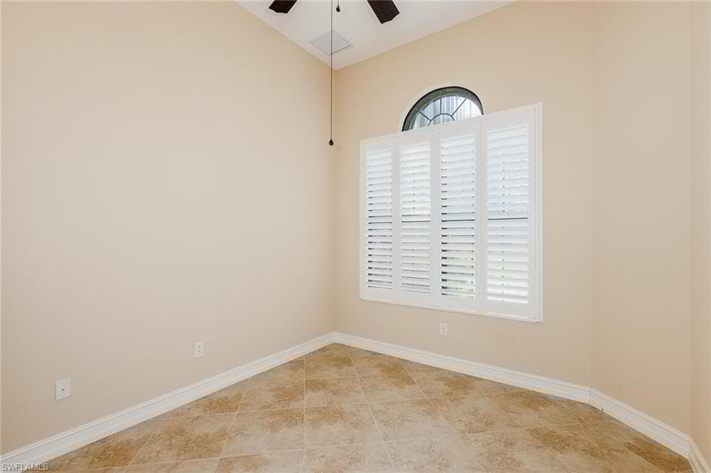 8856 Lely Island Cir, Naples, FL 34113-19