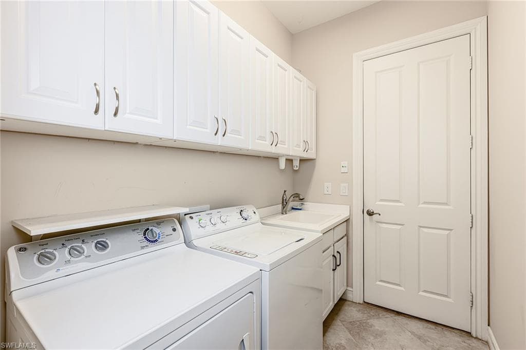 8856 Lely Island Cir, Naples, FL 34113-20
