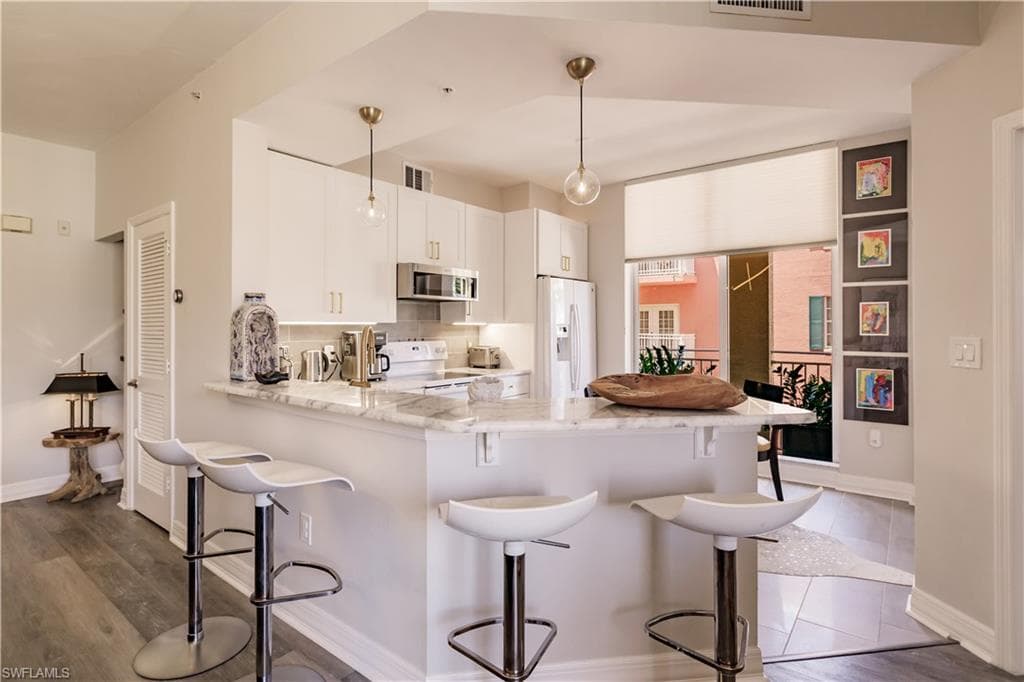 450 Bayfront Pl 4402, Naples, FL 34102-13