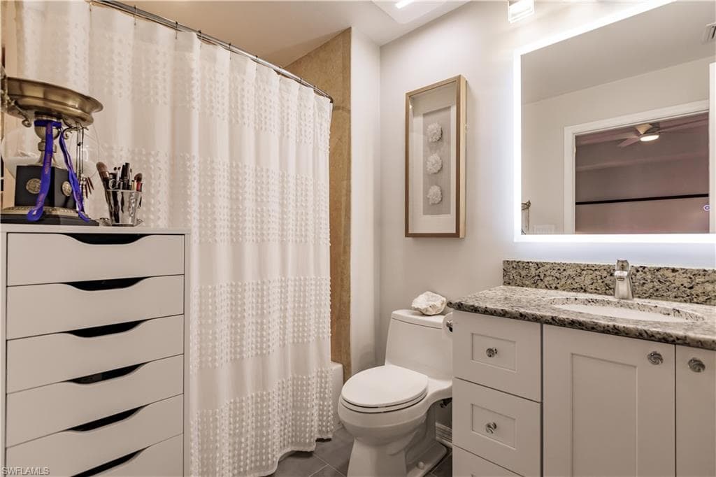 450 Bayfront Pl 4402, Naples, FL 34102-22