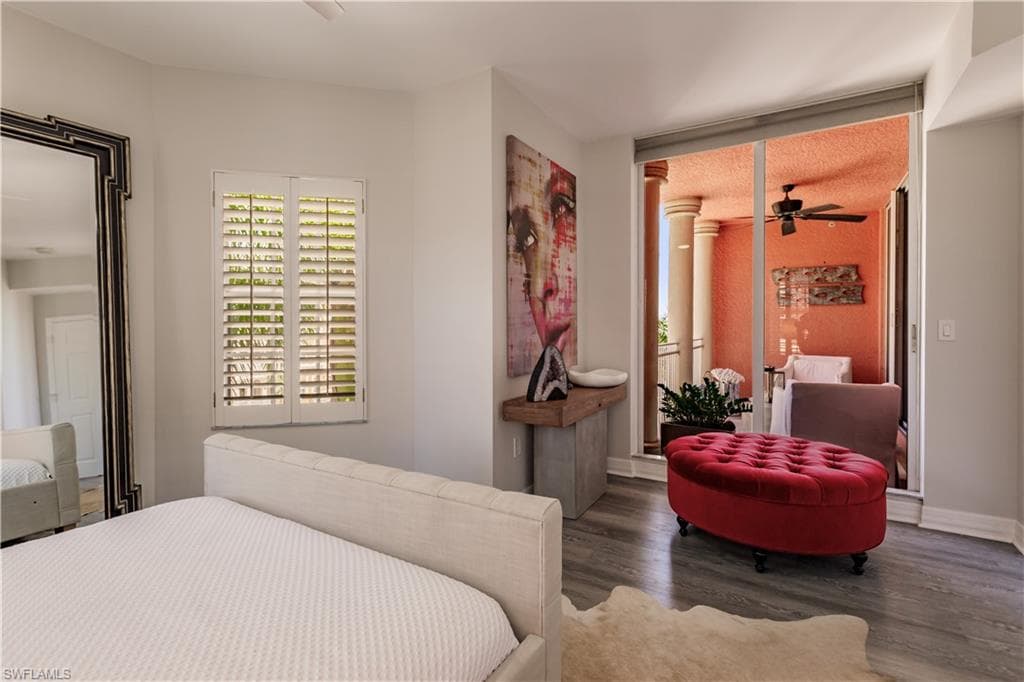 450 Bayfront Pl 4402, Naples, FL 34102-28