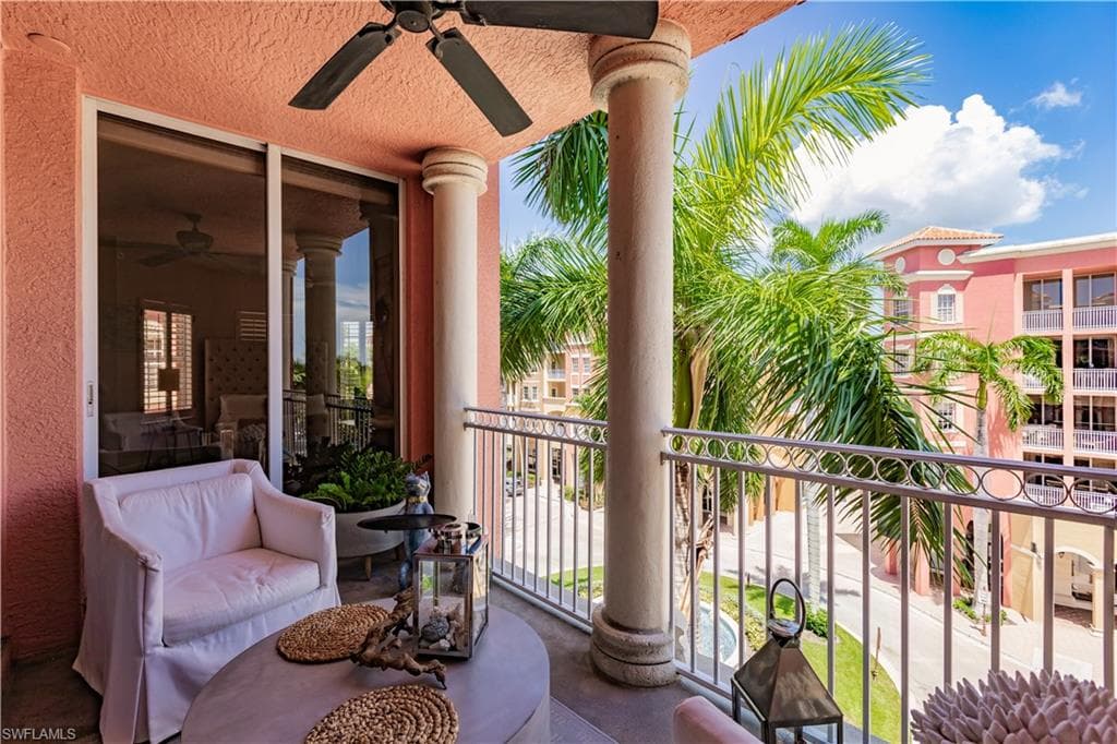 450 Bayfront Pl 4402, Naples, FL 34102-35