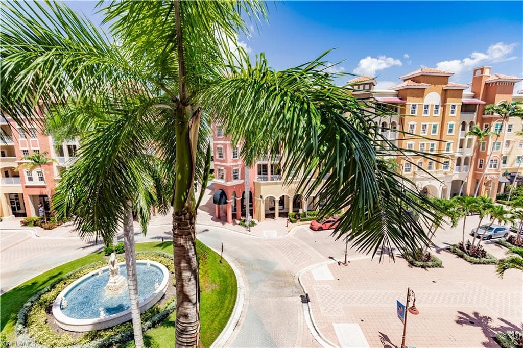 450 Bayfront Pl 4402, Naples, FL 34102-38