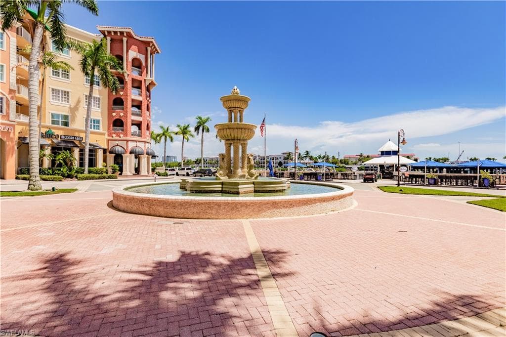 450 Bayfront Pl 4402, Naples, FL 34102-4