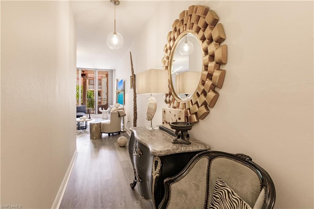 450 Bayfront Pl 4402, Naples, FL 34102-8