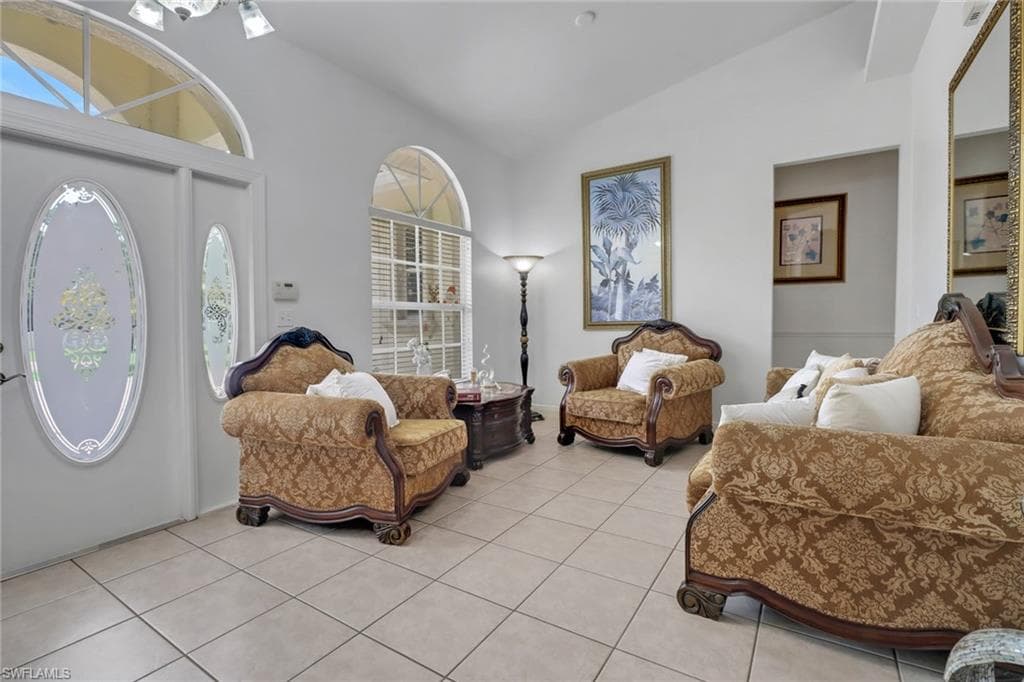 3711 4th Ave SE, Naples, FL 34117-11