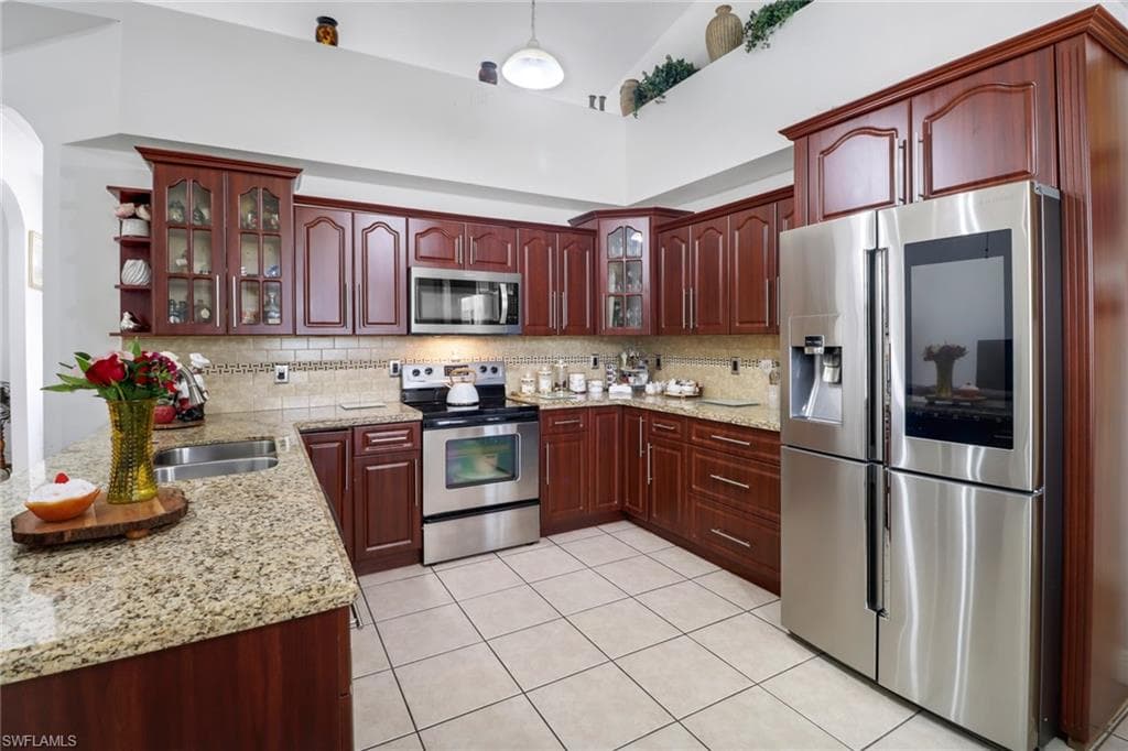 3711 4th Ave SE, Naples, FL 34117-13