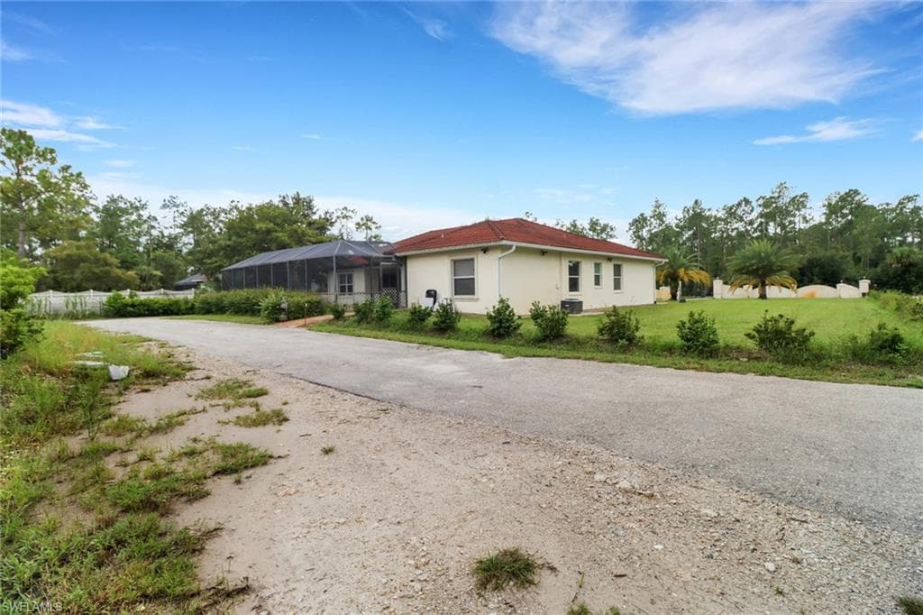 3711 4th Ave SE, Naples, FL 34117-37