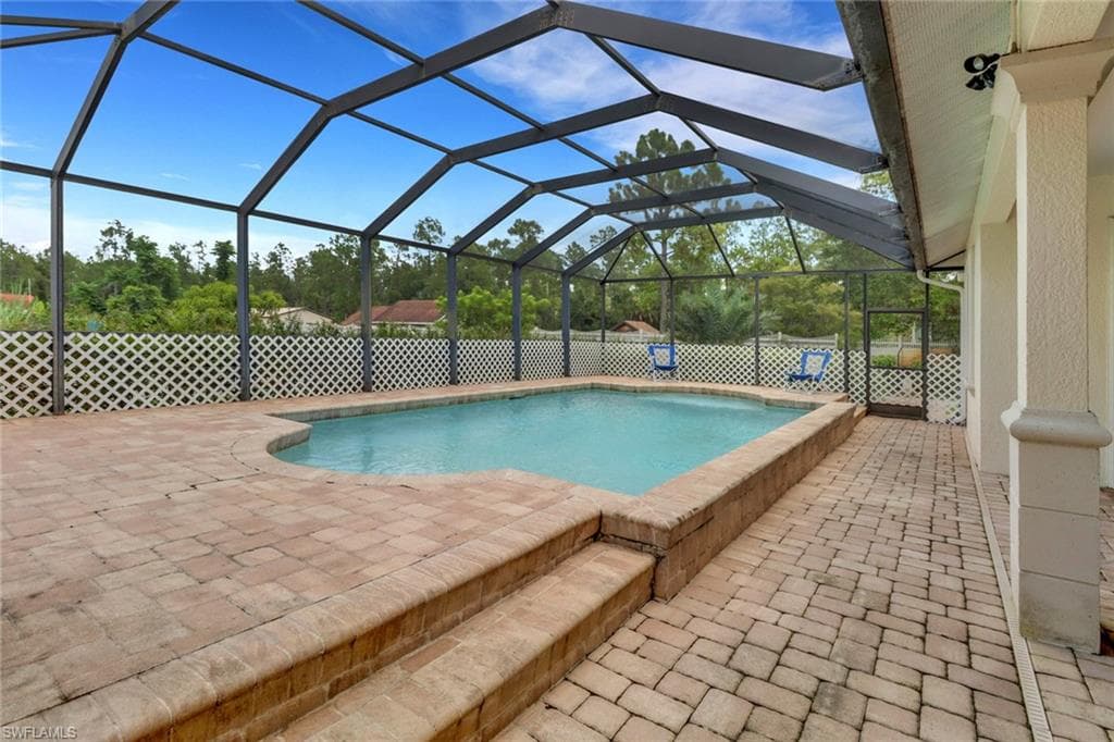 3711 4th Ave SE, Naples, FL 34117-7
