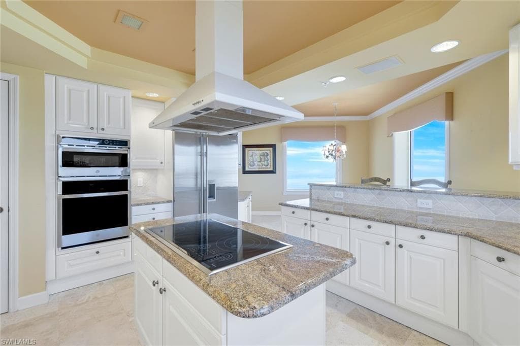 8473 Bay Colony Dr 1904, Naples, FL 34108-10