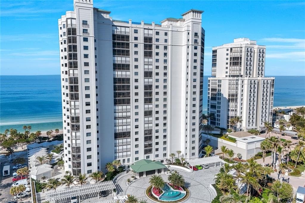8473 Bay Colony Dr 1904, Naples, FL 34108-1