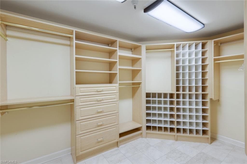 8473 Bay Colony Dr 1904, Naples, FL 34108-21