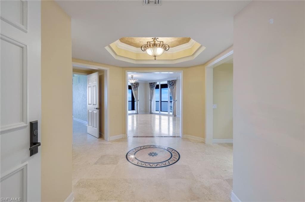 8473 Bay Colony Dr 1904, Naples, FL 34108-3