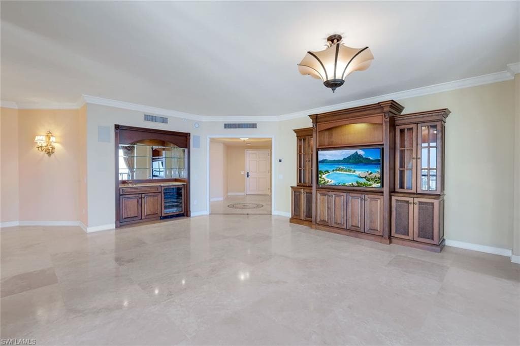8473 Bay Colony Dr 1904, Naples, FL 34108-8
