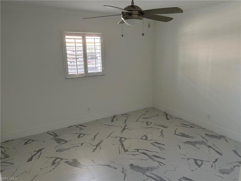 222 Harbour Dr 114, Naples, FL 34103-16