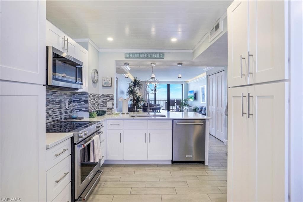440 Seaview Ct 1805, Marco Island, FL 34145-14