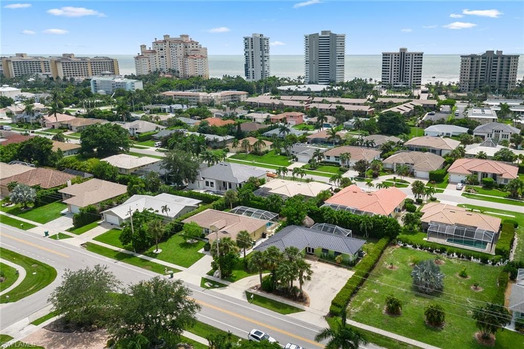 140 Landmark St, Marco Island, FL 34145-22