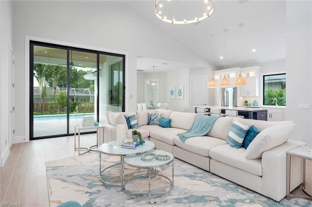 685 6th Ave, Marco Island, FL 34145-5