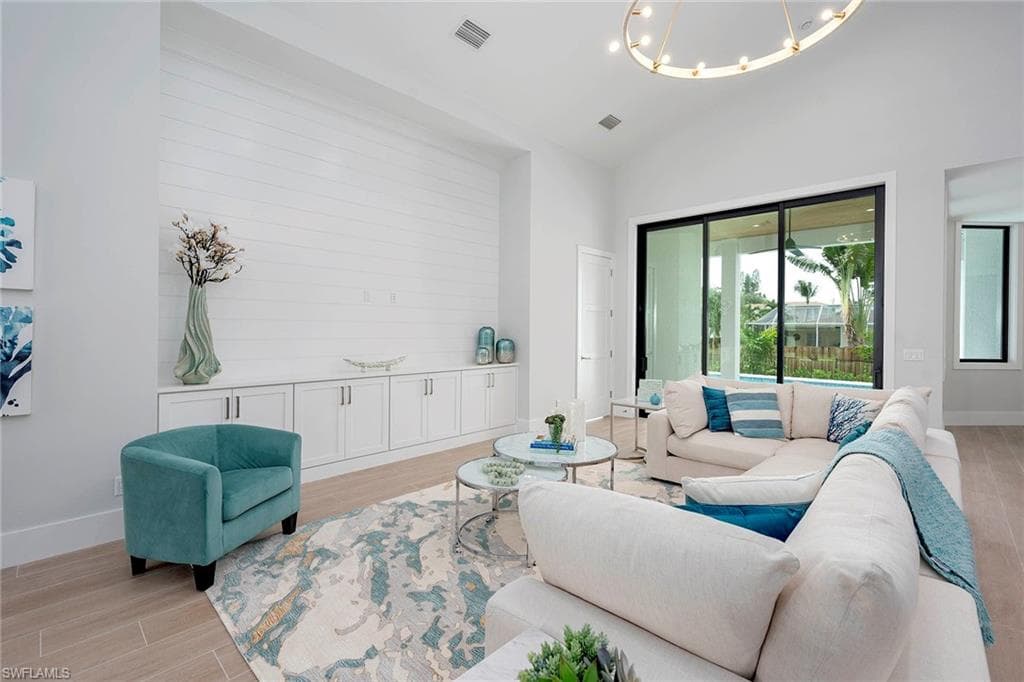 685 6th Ave, Marco Island, FL 34145-6