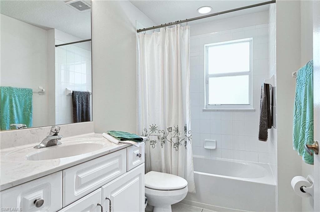 8535 Ibis Cove Cir M661, Naples, FL 34119-12