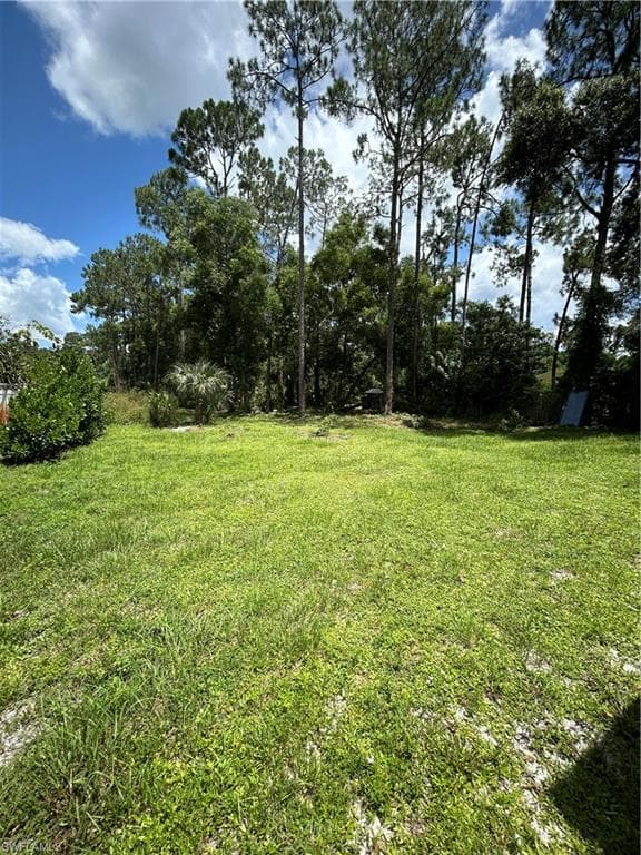 2120 21st St SW, Naples, FL 34117-16