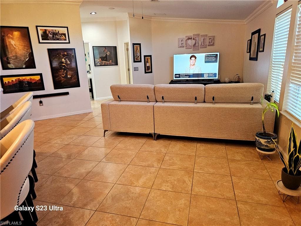 2781 26th Ave SE, Naples, FL 34117-27