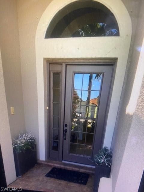 9109 Quartz Ln, Naples, FL 34120-3