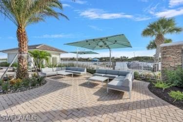 9109 Quartz Ln, Naples, FL 34120-42