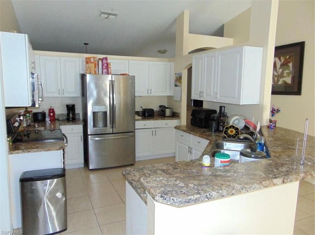 2203 Christopher Ave N, Lehigh Acres, FL 33971-4