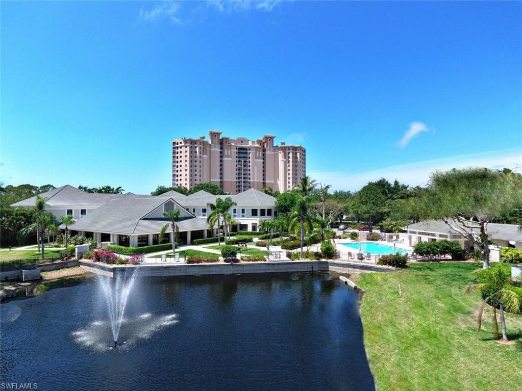 1001 Arbor Lake Dr 203, Naples, FL 34110-3
