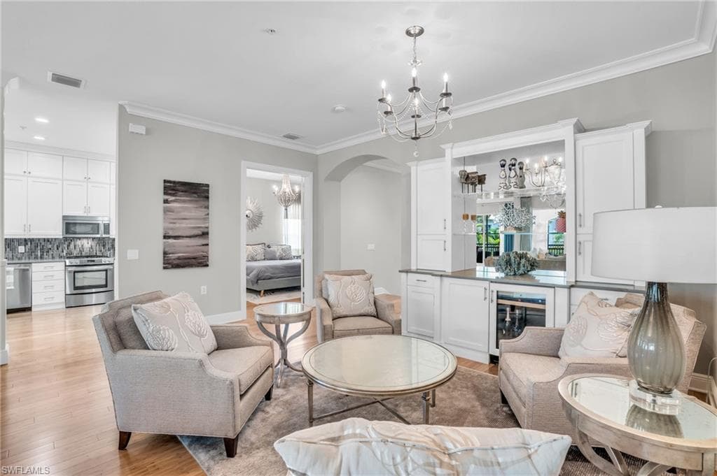 9053 Cascada Way 202, Naples, FL 34114-12
