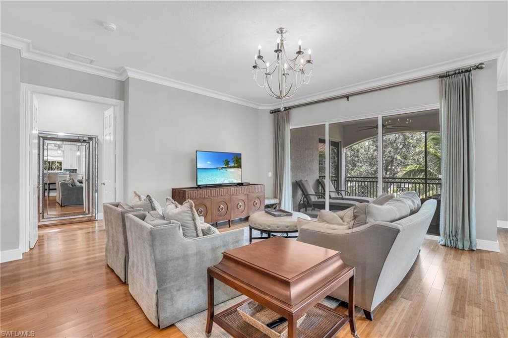 9053 Cascada Way 202, Naples, FL 34114-15