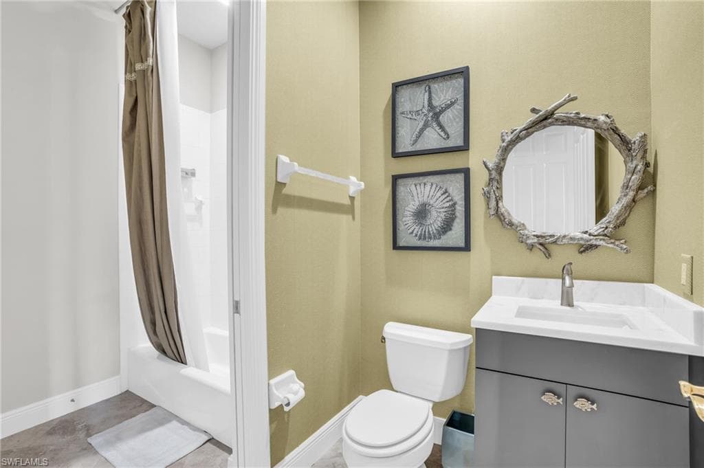 9053 Cascada Way 202, Naples, FL 34114-22