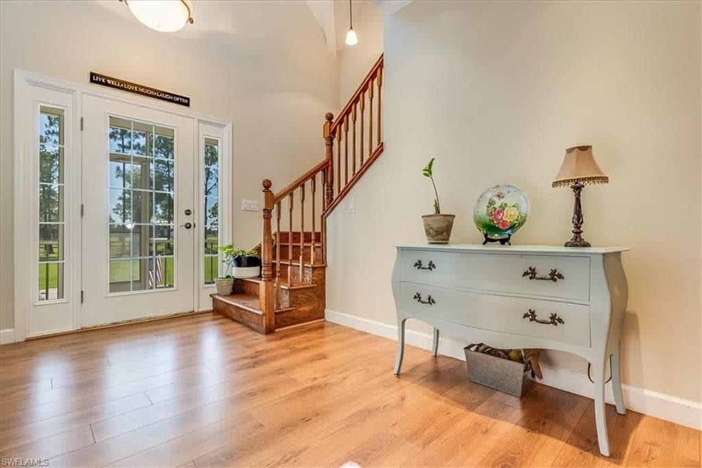 4235 10th St NE, Naples, FL 34120-11