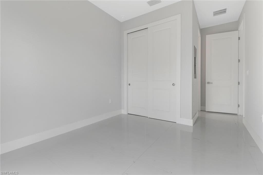 2266 Desoto Blvd S, Naples, FL 34117-15