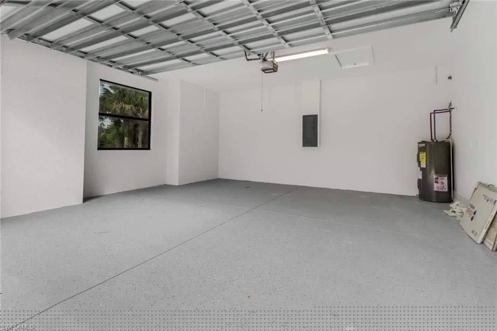 2266 Desoto Blvd S, Naples, FL 34117-26