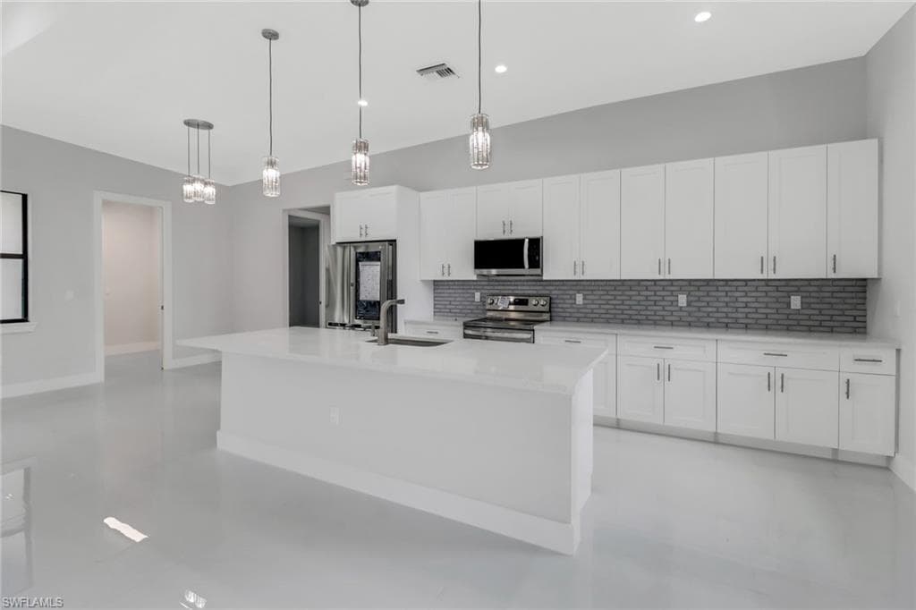 2266 Desoto Blvd S, Naples, FL 34117-6
