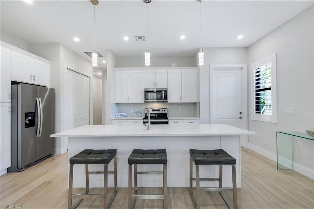 5768 Jasper Way 101, Naples, FL 34112-3
