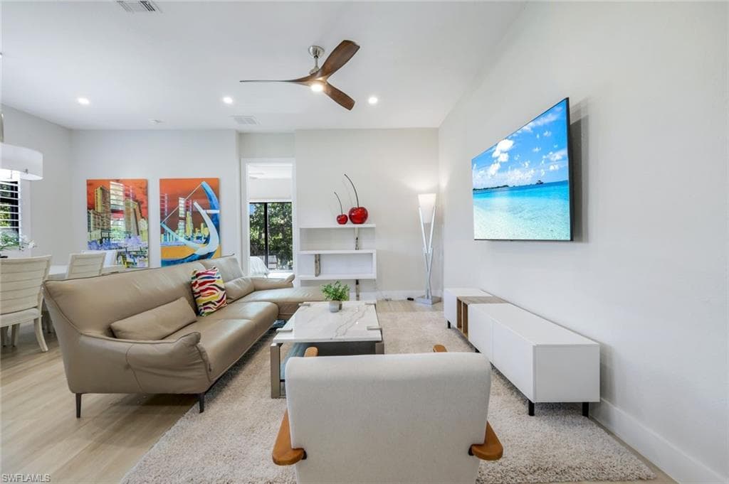 5768 Jasper Way 101, Naples, FL 34112-4