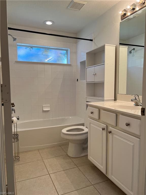 14931 Volterra Ct, Naples, FL 34120-13